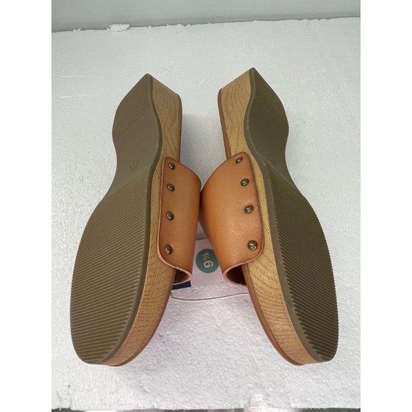 Universal Thread Natural Kora women's size 9.5 sandals slip on Faux Leather - Picture 16 of 16